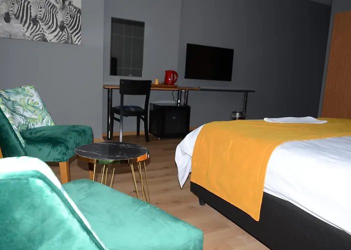 By Karam * 伊斯坦布尔